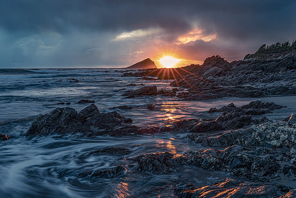 Moody Sunstar
